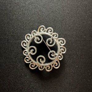 vintage Sarah Coventry "Silvery Mist" brooch